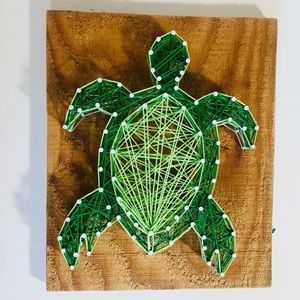 String Art Hawaiian turtle